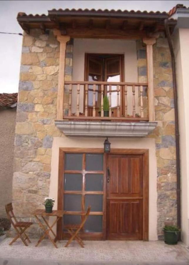Casa Rural La Casina Villa Sariego Esterno foto